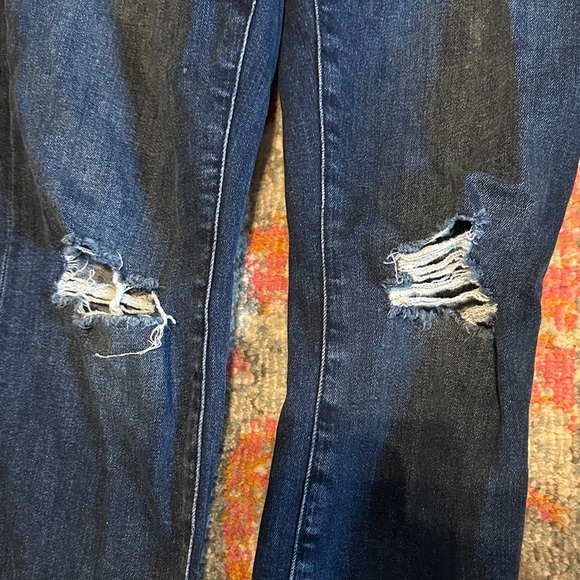 Good American Good Legs Crop Dark Blue Distressed Skinny Jeans - Picture 6 of 6